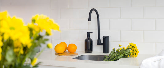 Water-Efficient Kitchen Faucets: The Smart Upgrade for Modern American Homes